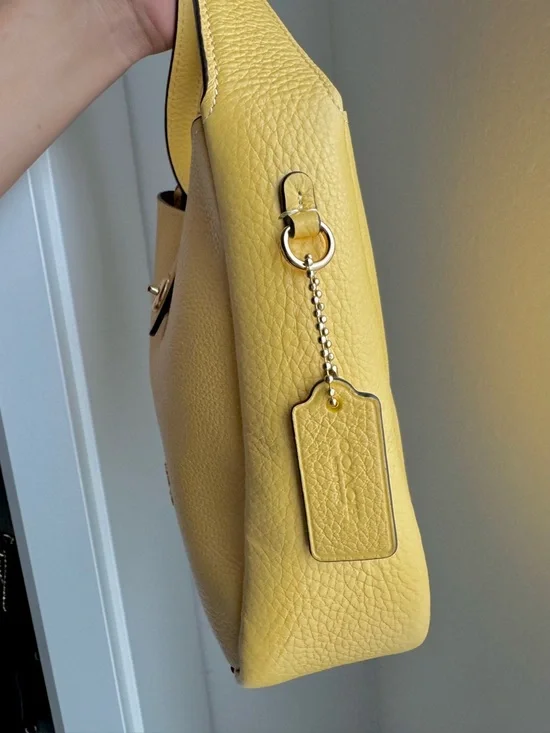 Coach Yellow Hadley Crossbody NWT - Picture 2 of 5